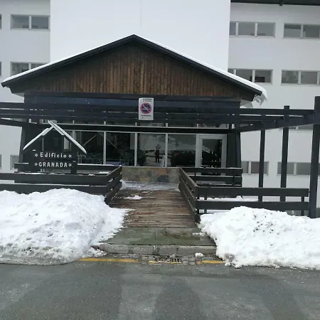 Edificio Granada Hotell Sierra Nevada