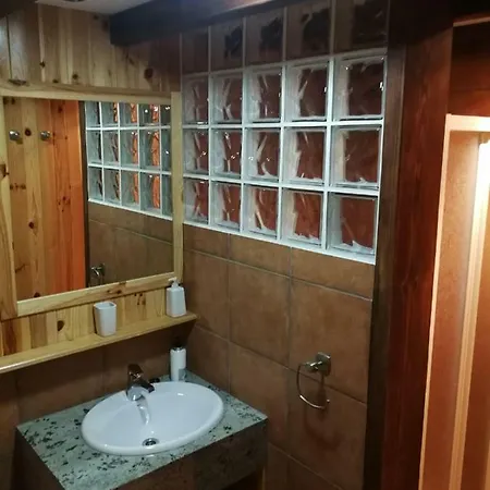 Edificio Granada Hotel *